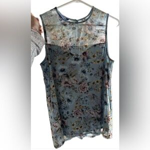 🌻3/$18 Apt. 9 Floral Mesh Blouse